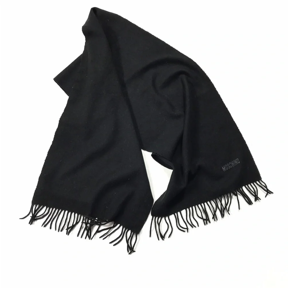 Moschino merino wool scarf in black Italy